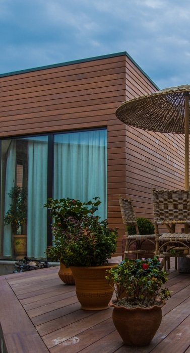 modern-style-house-exterior-with-terrace